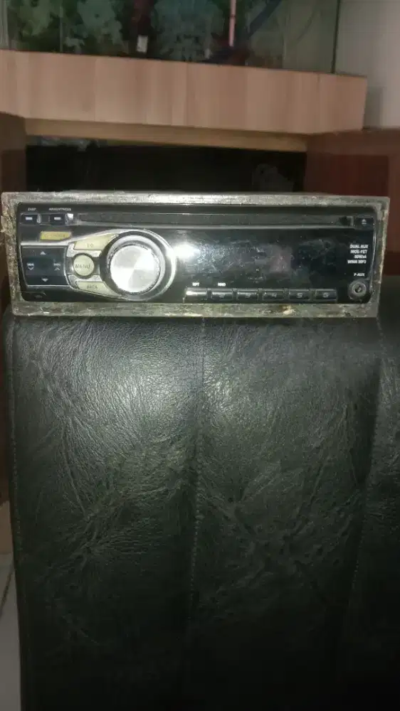 Tape mobil jvc model lama