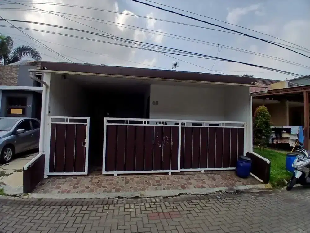 Rumah di Grand Sharon Residence, jl.Plumeria, Kota Bandung. 700 jt.