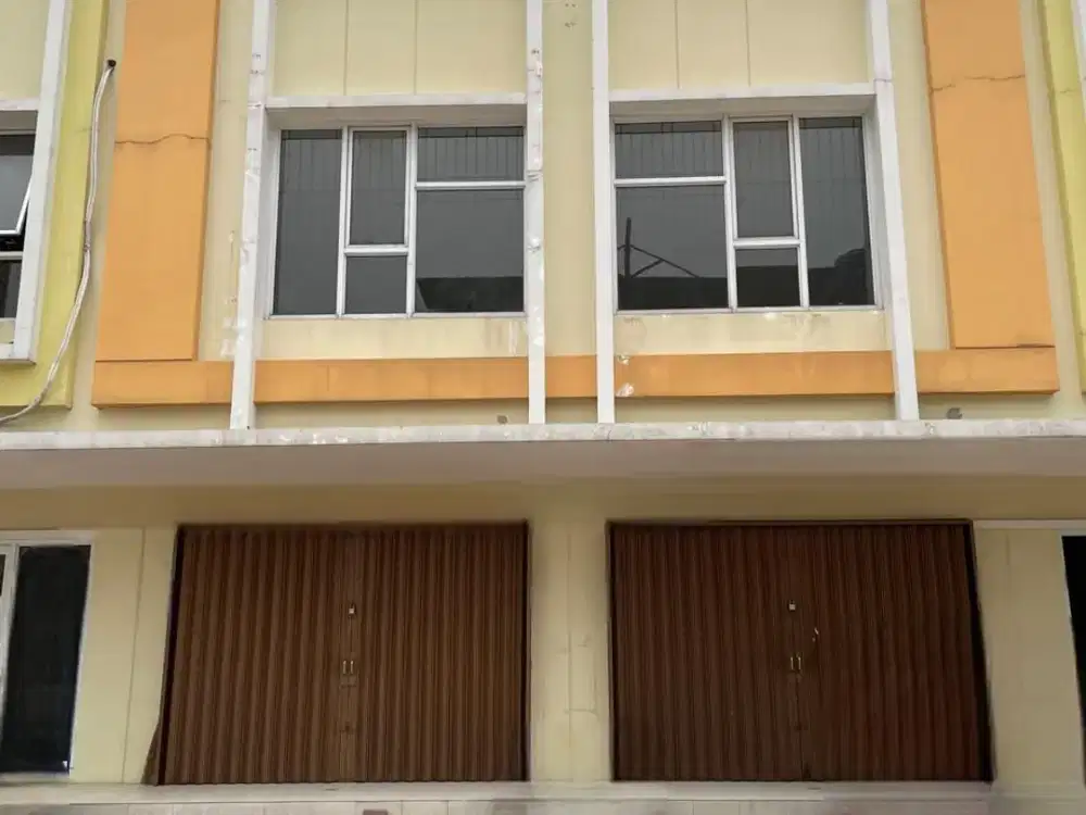 Investor Welcome Jual BU Ruko Gandeng Hadap Jalan di Arcadia Grande, Gading Serpong