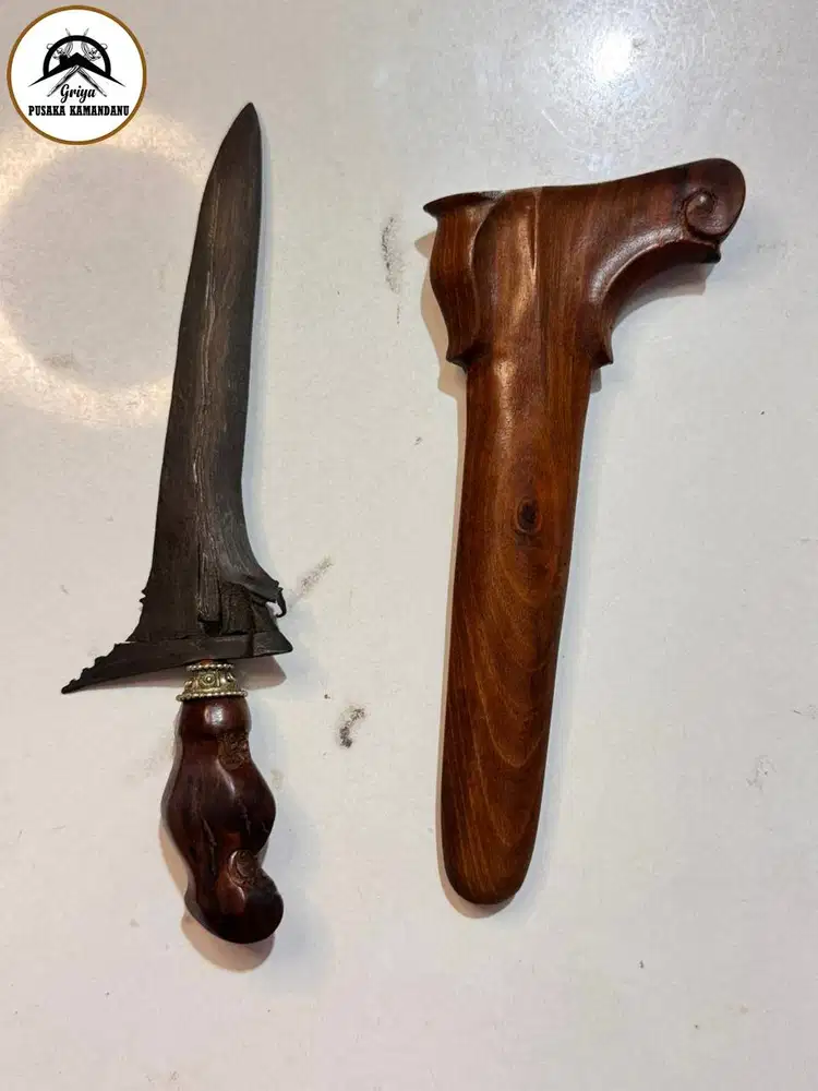 KERIS SEMAR PETHAK NGADIBOYO