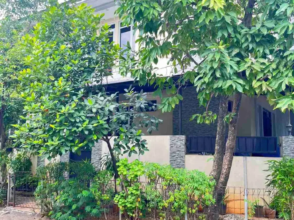 Dijual Rumah 2 lt hoek  12 x 20 m2 di Alam Raya tangerang lb 450 m2 shm ada 5+1 kt 5+1 km unfurnished sisp huni, nego yuk!