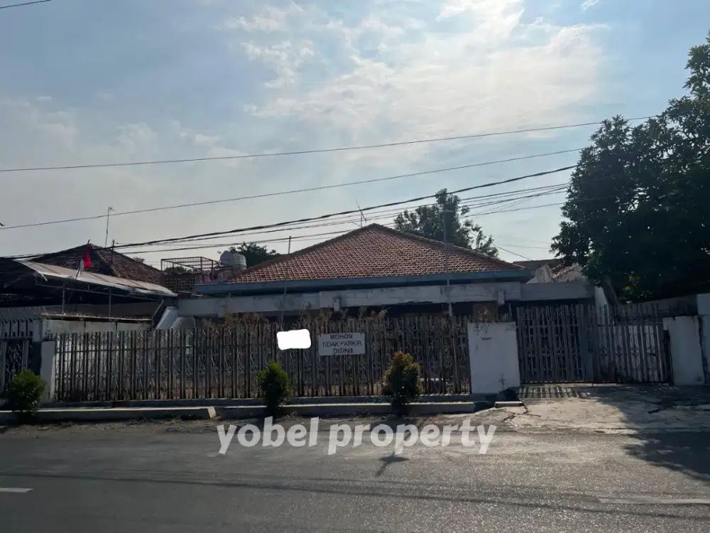 RUMAH LOKASI STRATEGIS RAYA DHARMAHUSADA UTARA SURABAYA COCOK UNTUK USAHA