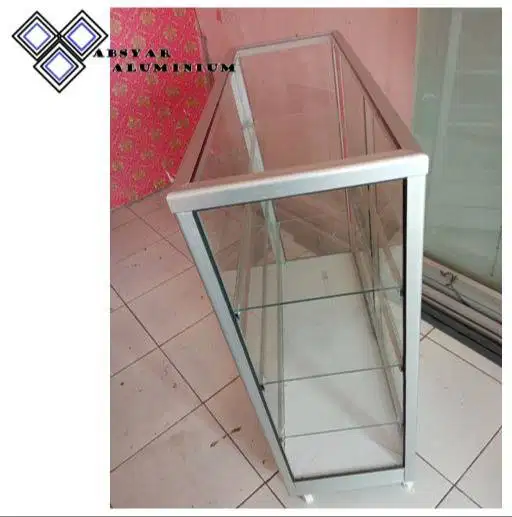 etalase bahan Alumunium panjang 1 meter
