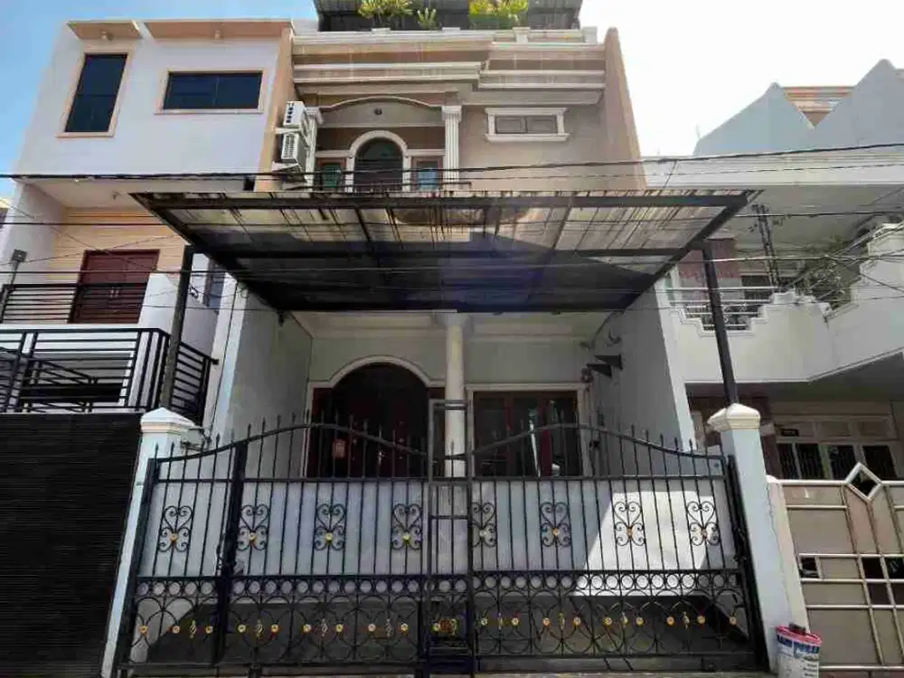 Kesempatan Emas Dijual Cepat Rumah 3 lantai di Danau Indah Sunter Jakarta Utara