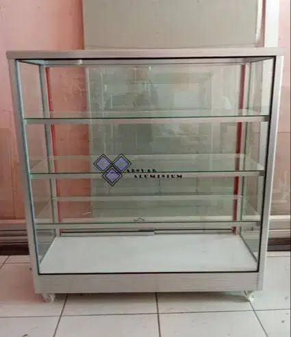 Etalase Panjang 1 meter / cocok untuk toko,warung dll