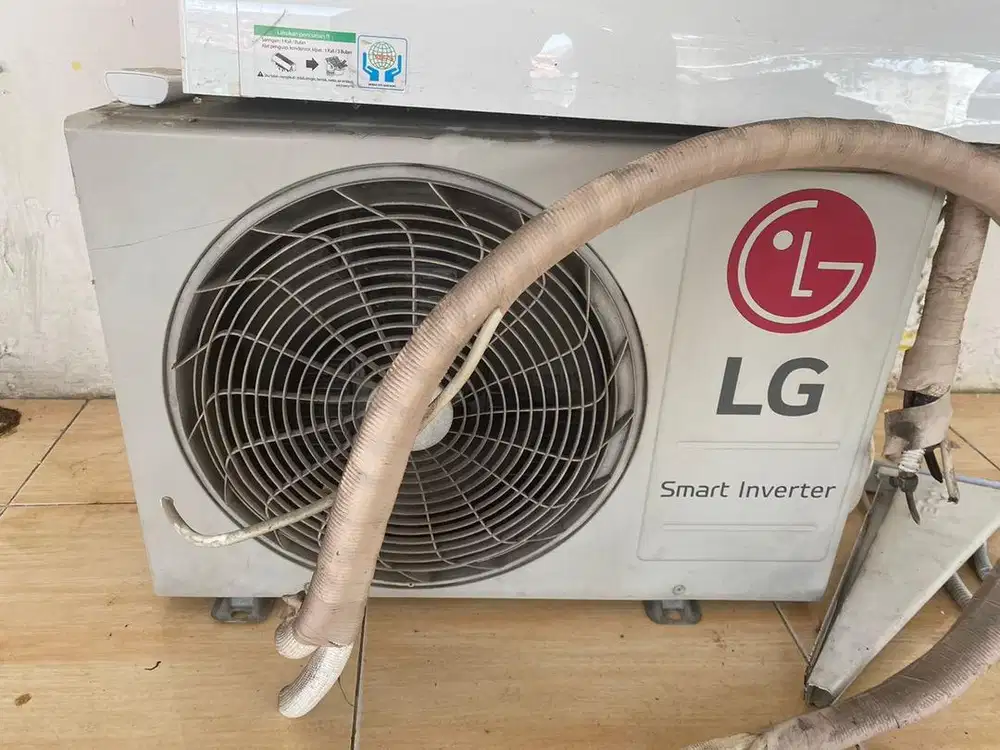 Dijual AC Inverter LG 1PK Good Condition Dingin Pol