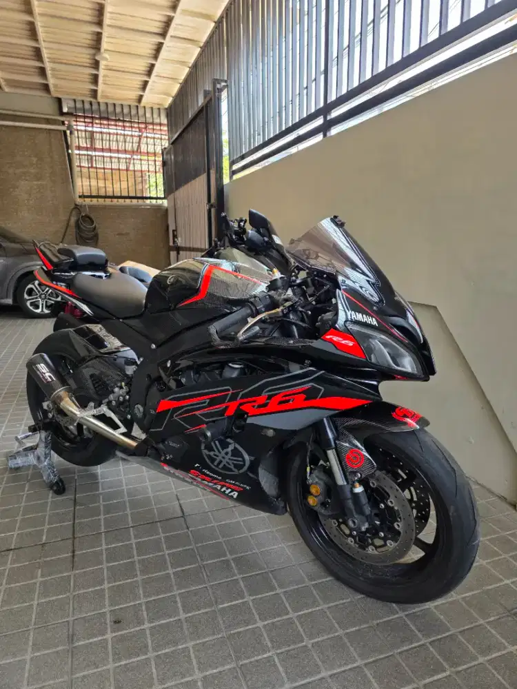 DIJUAL YAMAHA R6 TAHUN 2013 FRESH AND GREAT CONDITION