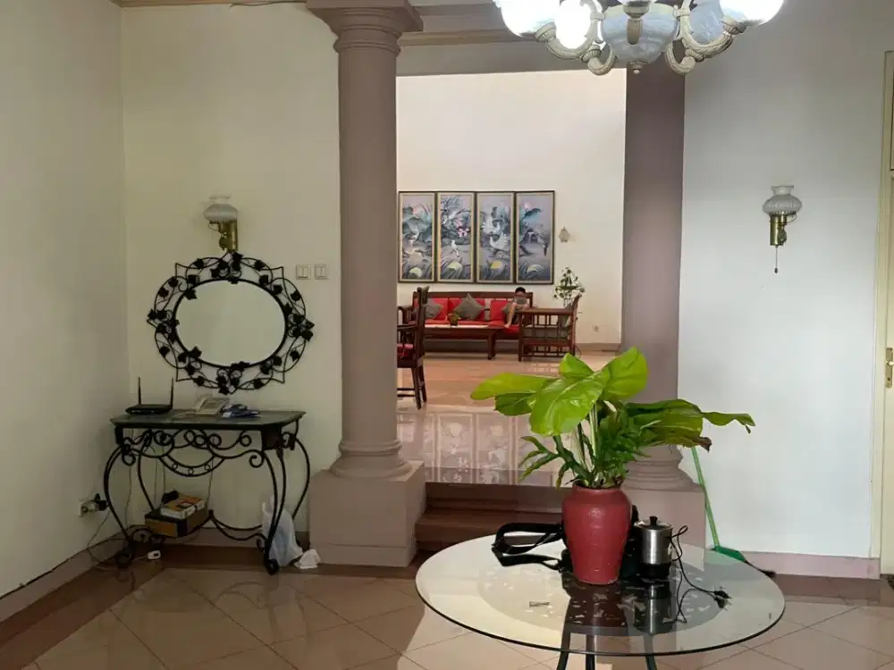 Rumah 2 Lantai di Bintaro ada Kolam Sektor 1 jakarta Selatan