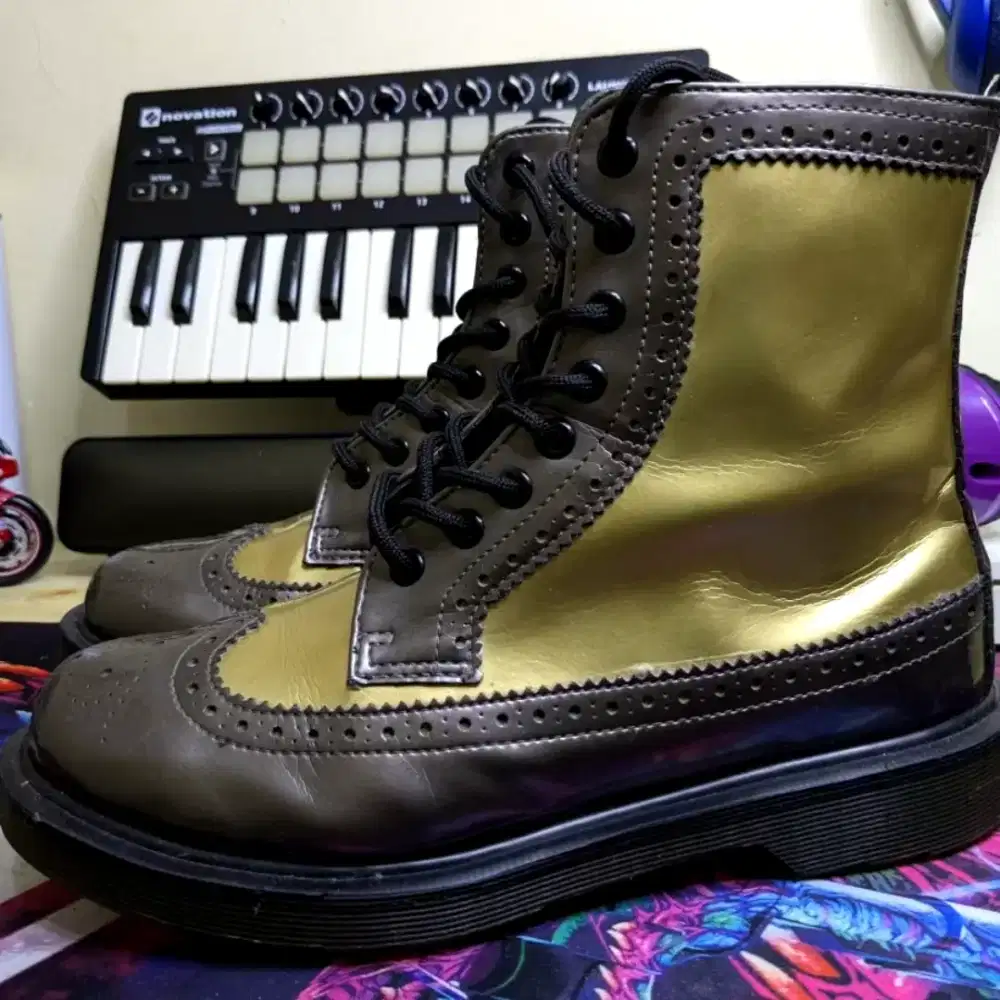 Dr Martens Harrie Brogue 1460 MIT