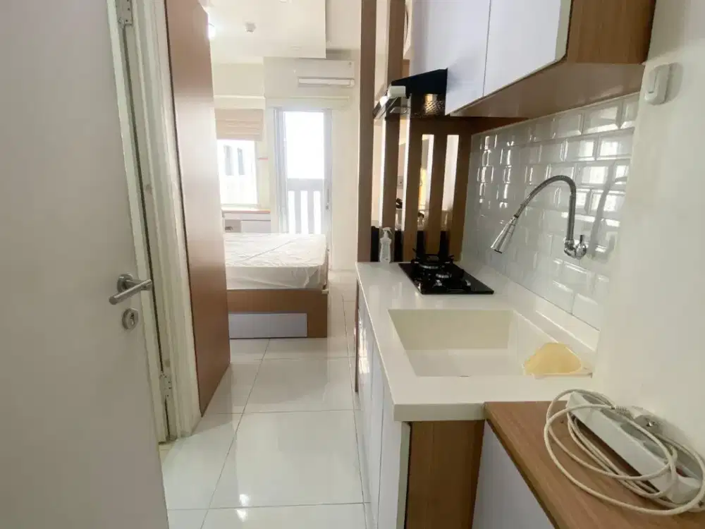 Jual Apartemen Green Bay Pluit Tipe Studio Full Furnished View ke Kolam Uk. 21 M2