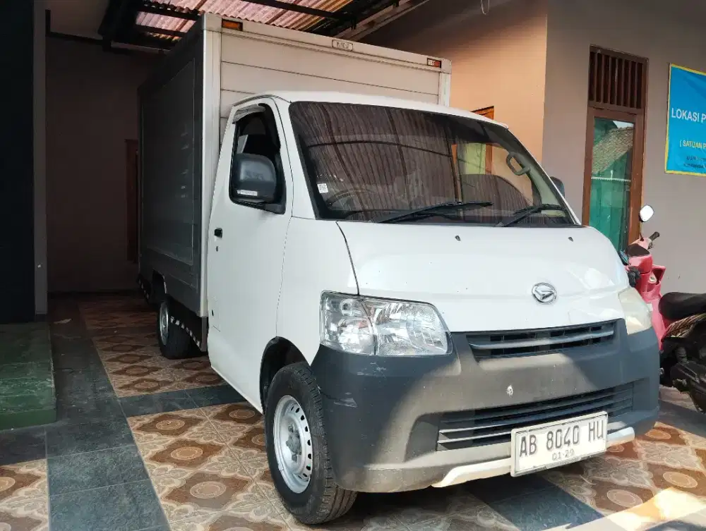 Daihatsu Granmax Box AC PS 2018 Putih Box Tinggi