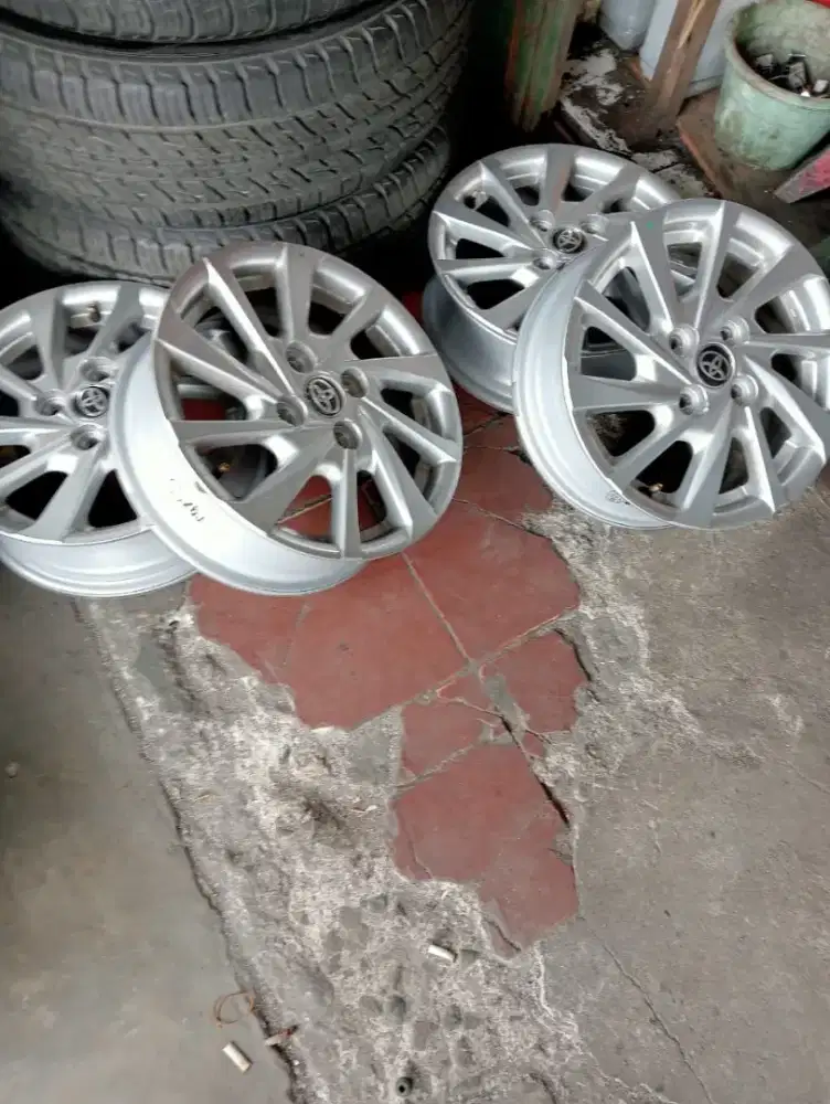 Velg Agya ring 14