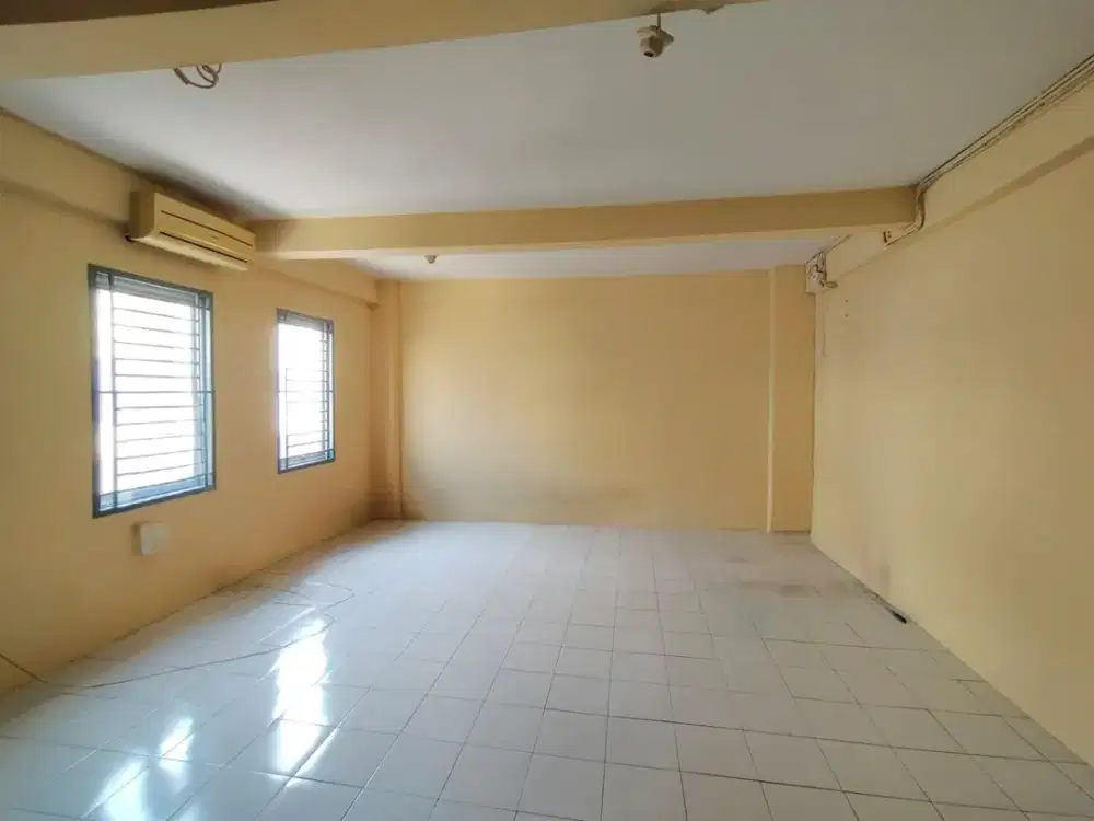 Gudang Elang Laut PIK Sentra Industri Terpadu I 9x18 Siap Pakai