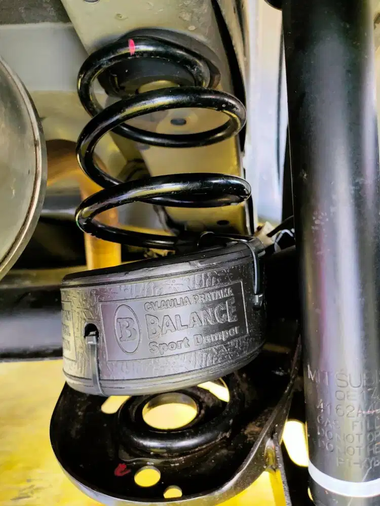 Langsung Terasa!! Jalan Rusak BEBAS GRUDUK di Mobil dg BALANCE Damper