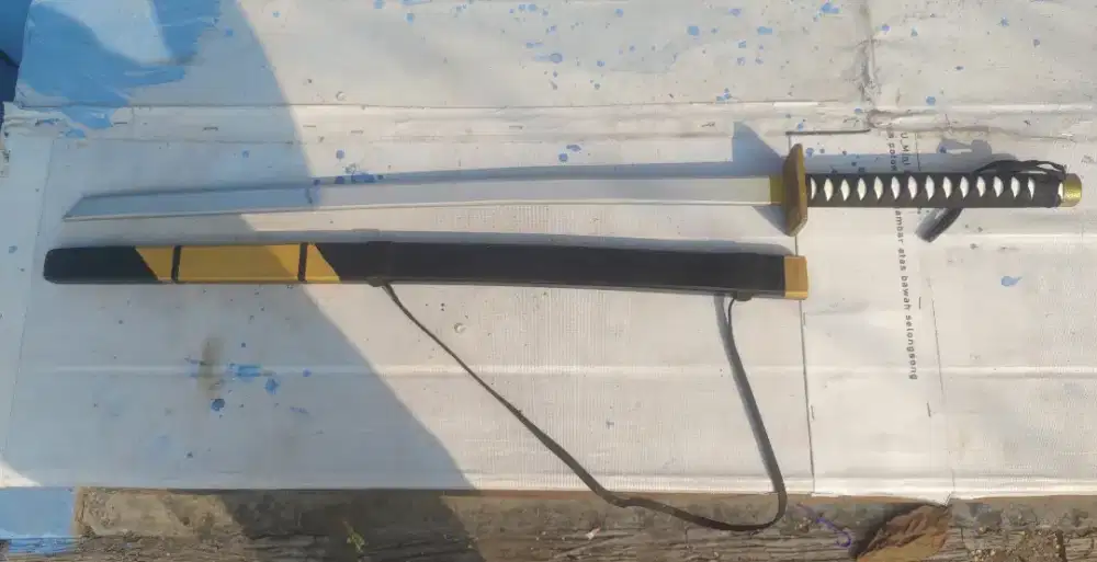 Pedang kayu Rimuru Cosplay Anime Jepang