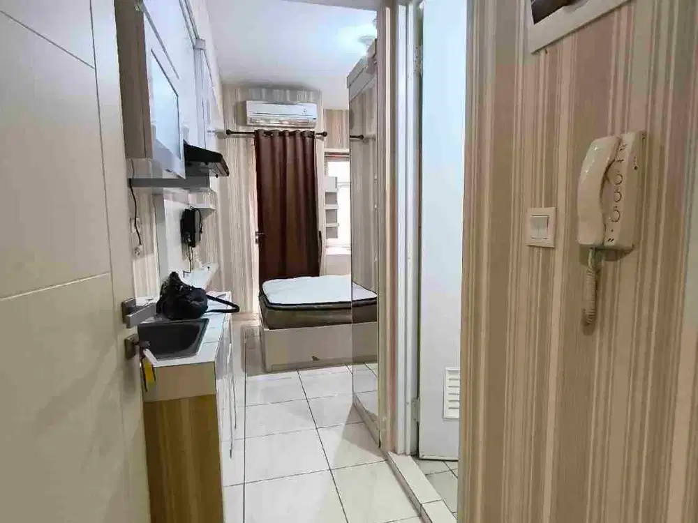 Apartemen springlake studio furnish dijual di summarecon bekasi