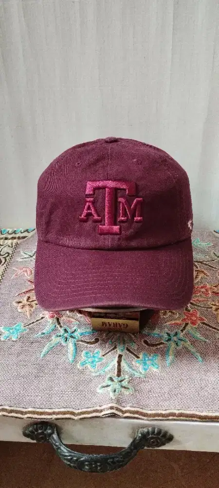 Caps Forty seven
Texas A&M
All size
Full tag