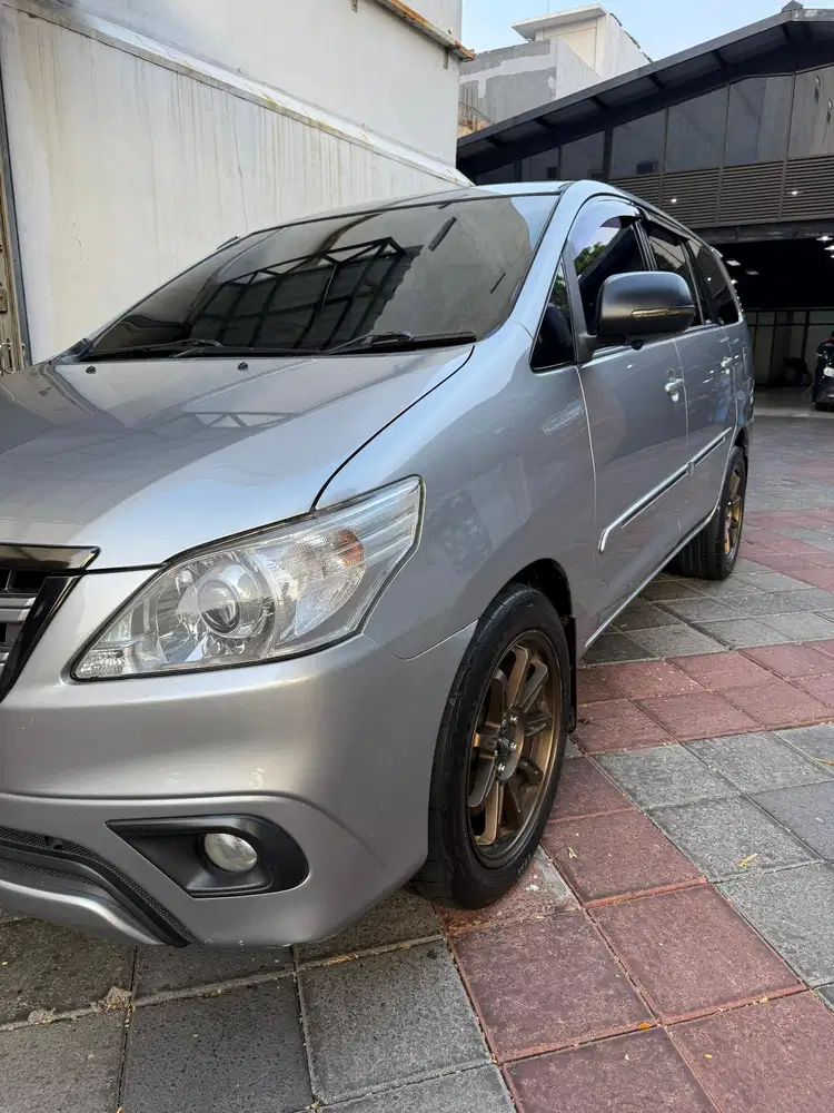 Toyota Kijang Innova 2014 Diesel
