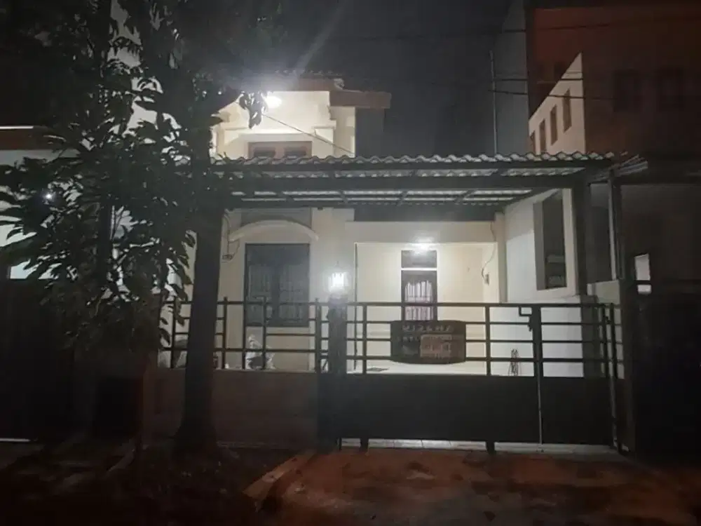 DISEWAKAN Rumah Sektor 7B blok DD 4 no. 78, Gading Serpong, kondisi  siap huni.