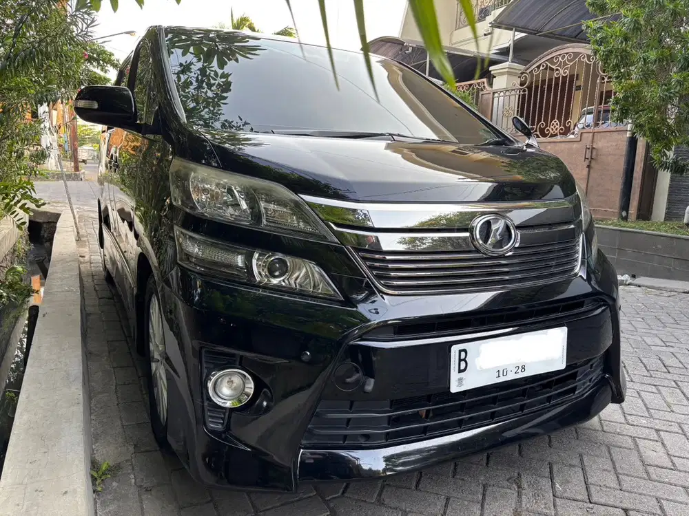 Vellfire Z 2012