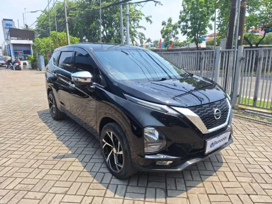 DP 5% Nissan Livina 1.5 EL Bensin-MT 2019 SIP