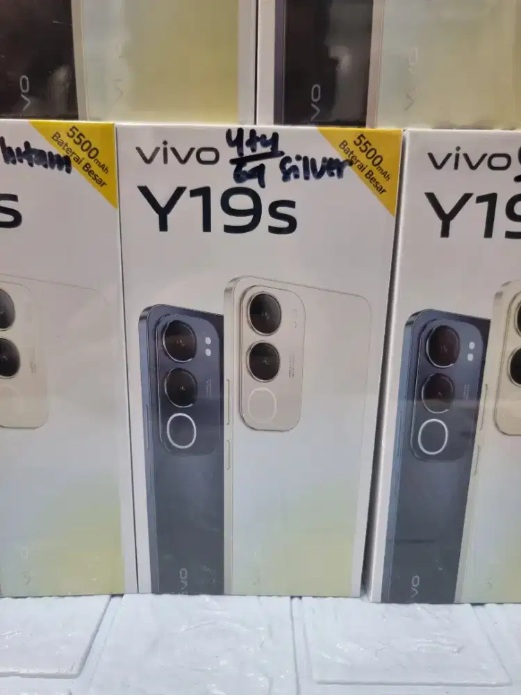 VIVO Y19S 4+4/64 BARU GARANSI RESMI
