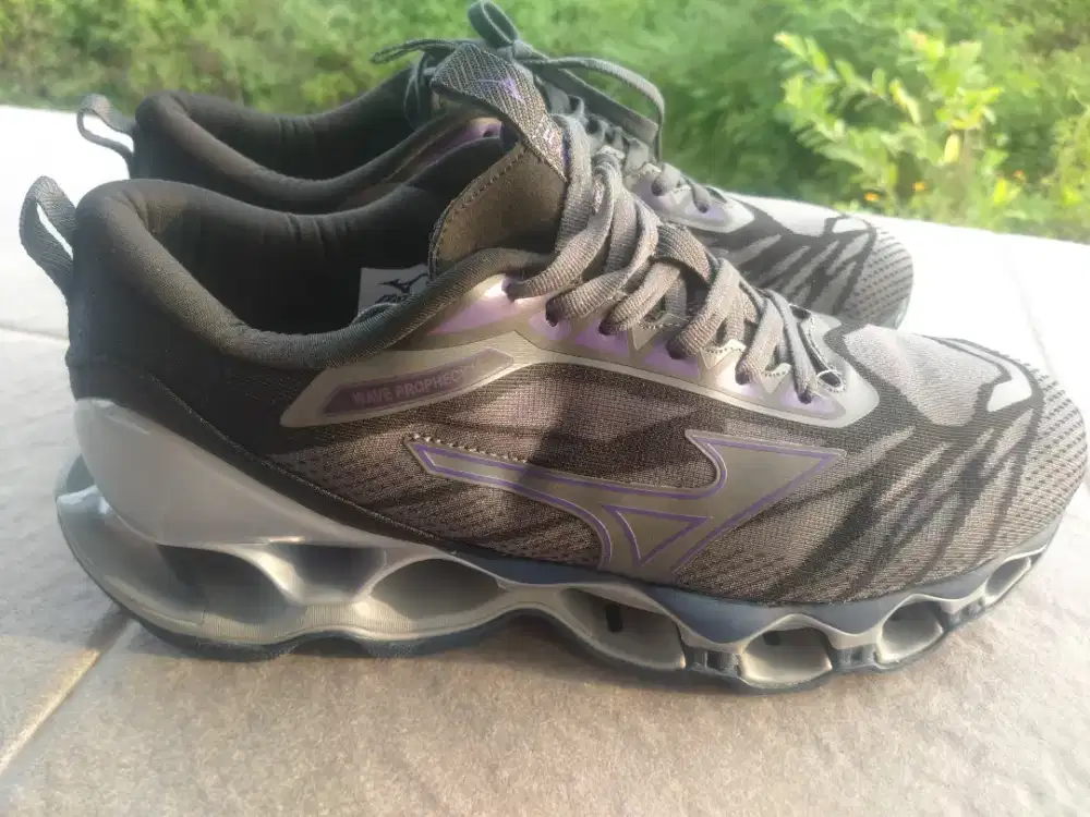 Mizuno Wave Propechy sz 45