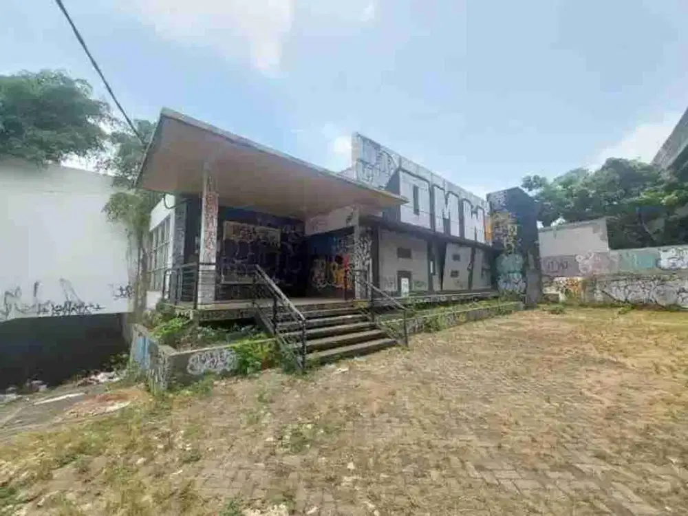 Ruang Usaha Raya Kebayoran Baru