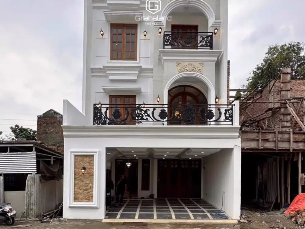 RUMAH BARU MEWAH CLASSIC 3 LANTAI CLUSTER STRATEGIS DI JL JAGAKARSA RAYA JAKARTA SELATAN
