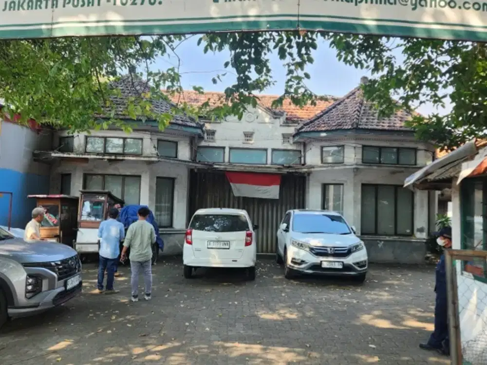 Dijual Bangunan Hitung Tanah Di Jakarta Pusat