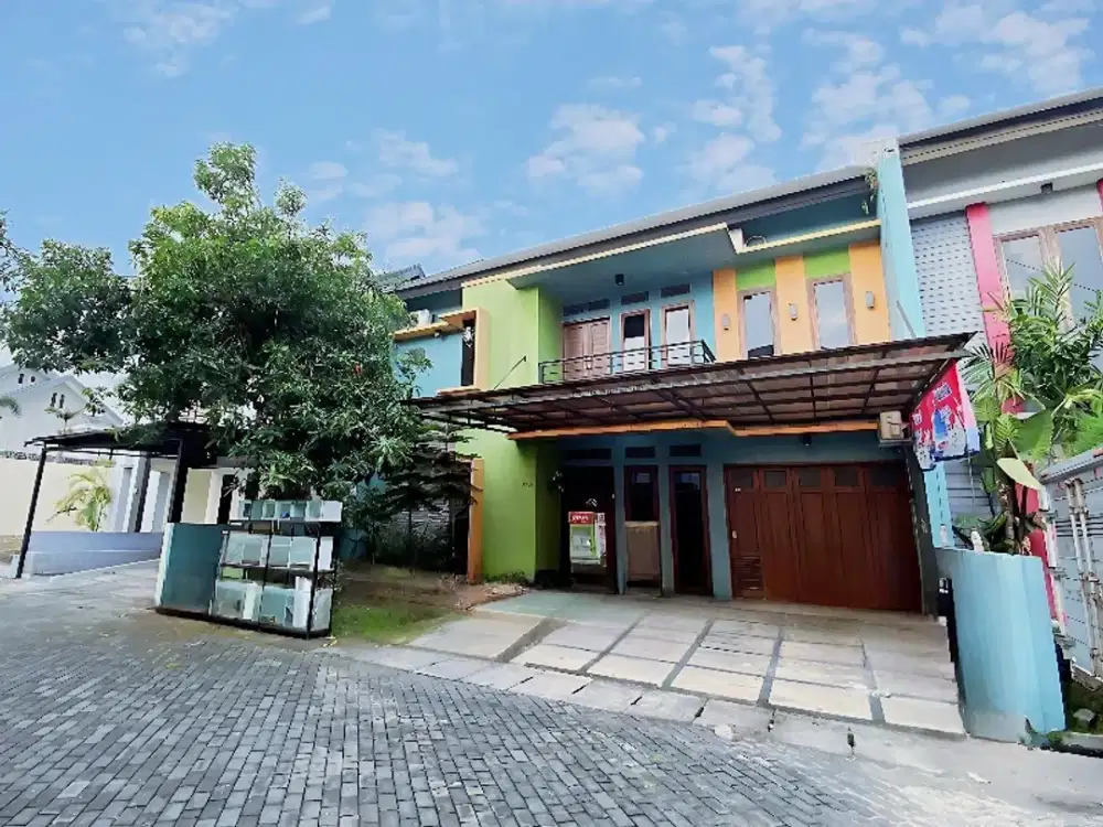 rumah 2lt cluster satpam tengah kota Manahan dekat Stadion