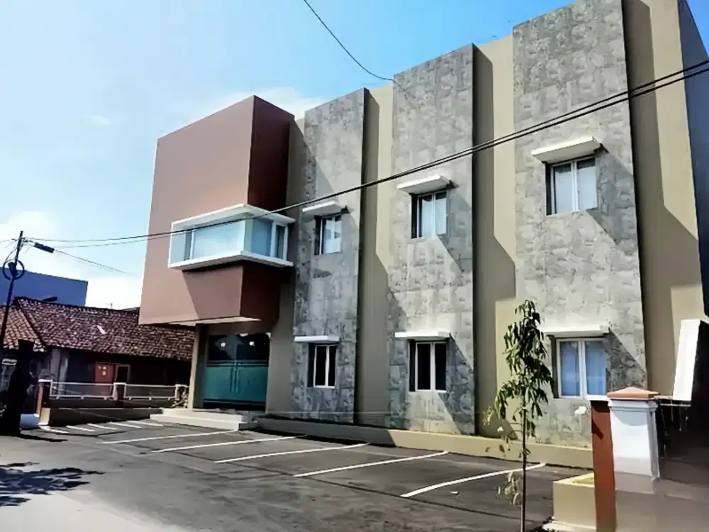 rumah kost eksklusif tengah kota solo full  pusat perkantoran laweyan