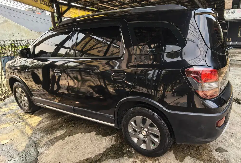 Chevrolet Spin 2015 Bensin