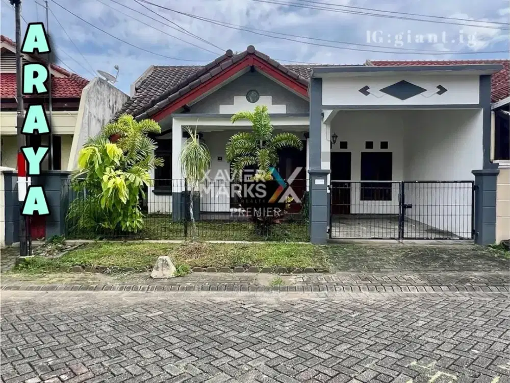 Rumah terawat di PBI Araya Malang