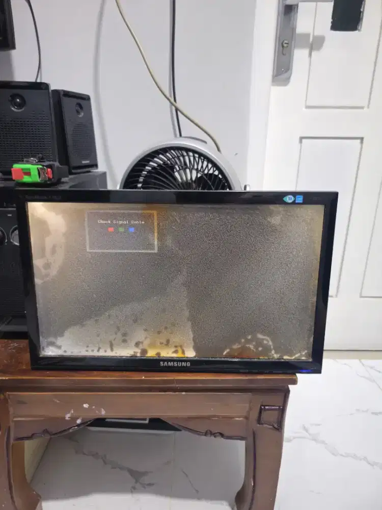 monitor samsung syncmaster e1920