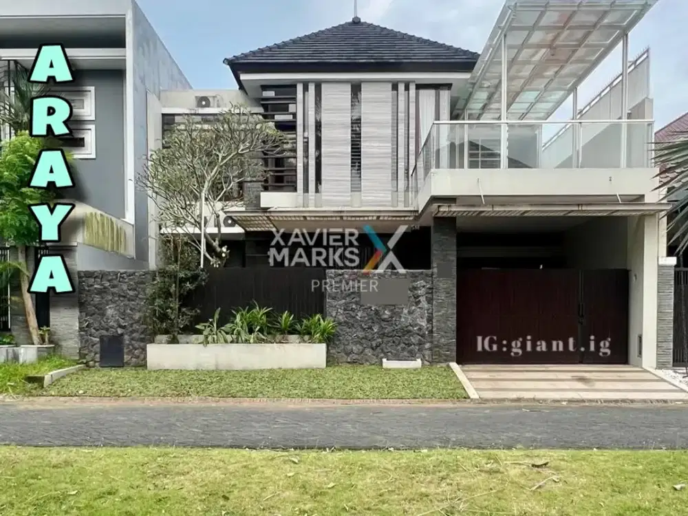 Rumah Modern plus kolam renang di Boulevard Araya Golf Malang