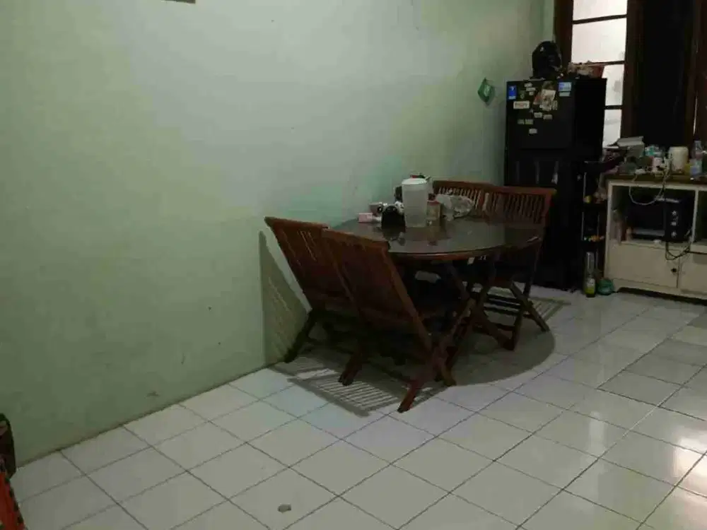 Rumah Perum Tangerang Dekat Lippo Karawaci