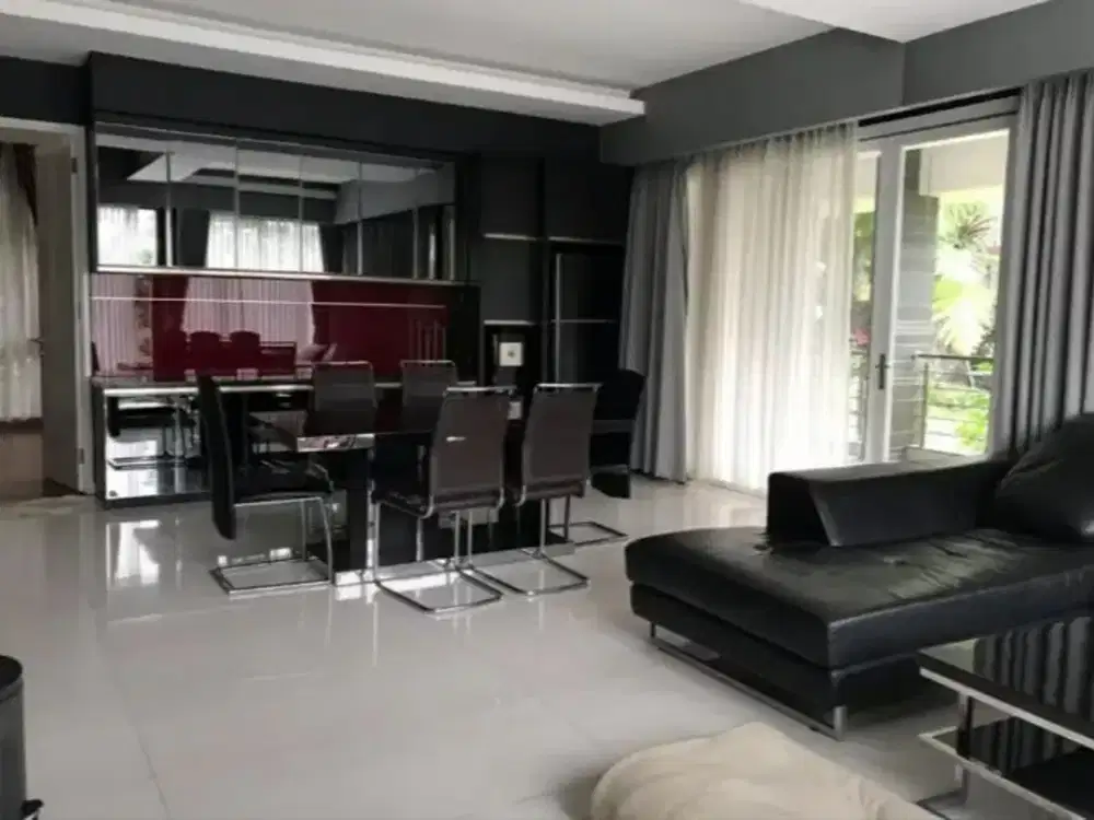 Rumah minimalis asri di Resor Dago pakar