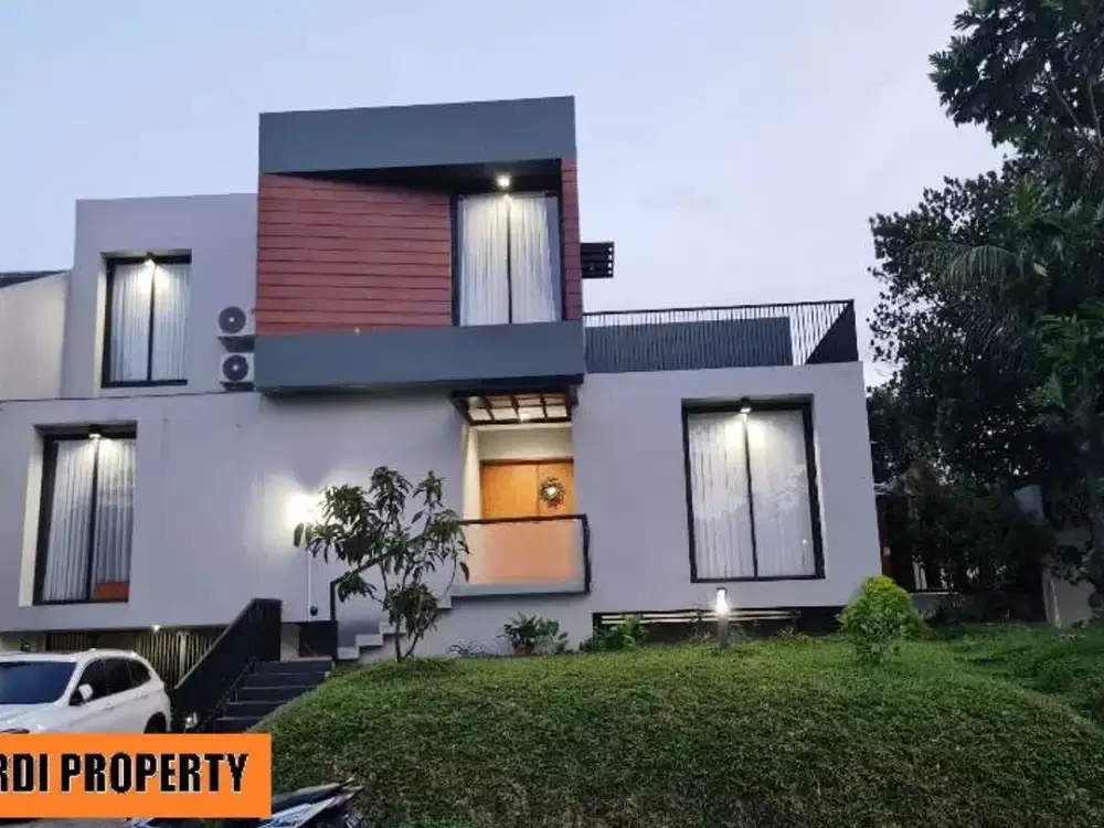 Rumah Hook Citra Gran depan Taman Harga Murah