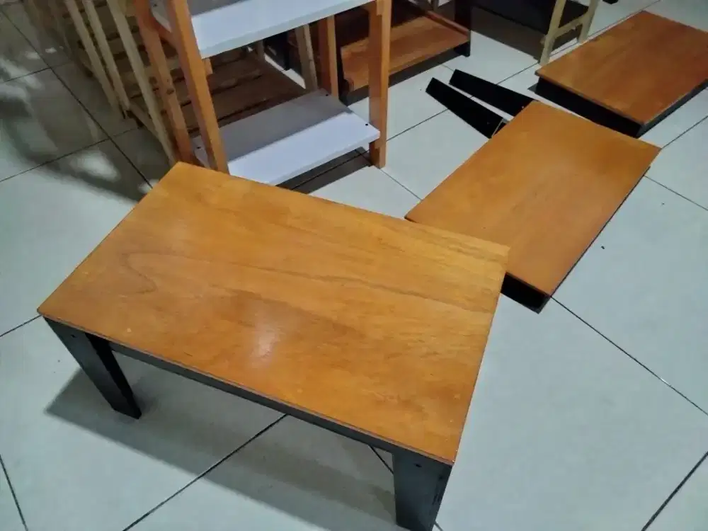 meja kerja/meja belajar minimalis murah