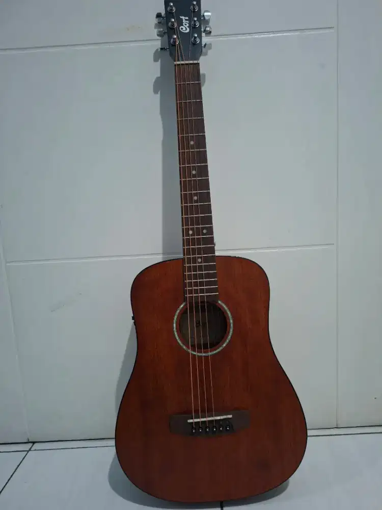 GITAR ELEKTRIK AKUSTIK CORT AD-MINI-ME-OP