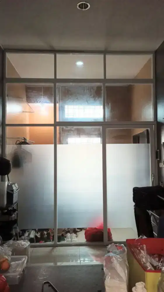 Jasa tukang kaca dan gipsum