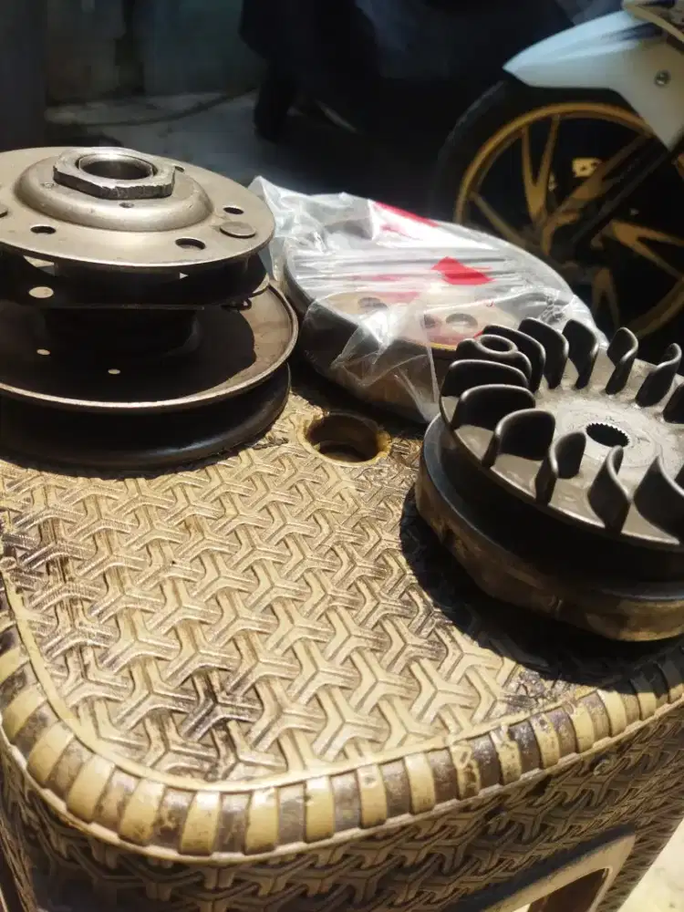 pully copoton motor matic suzuki