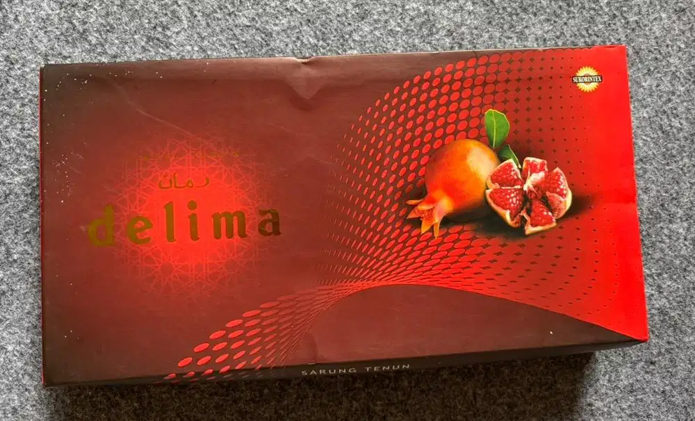 Sarung Delima Tenun