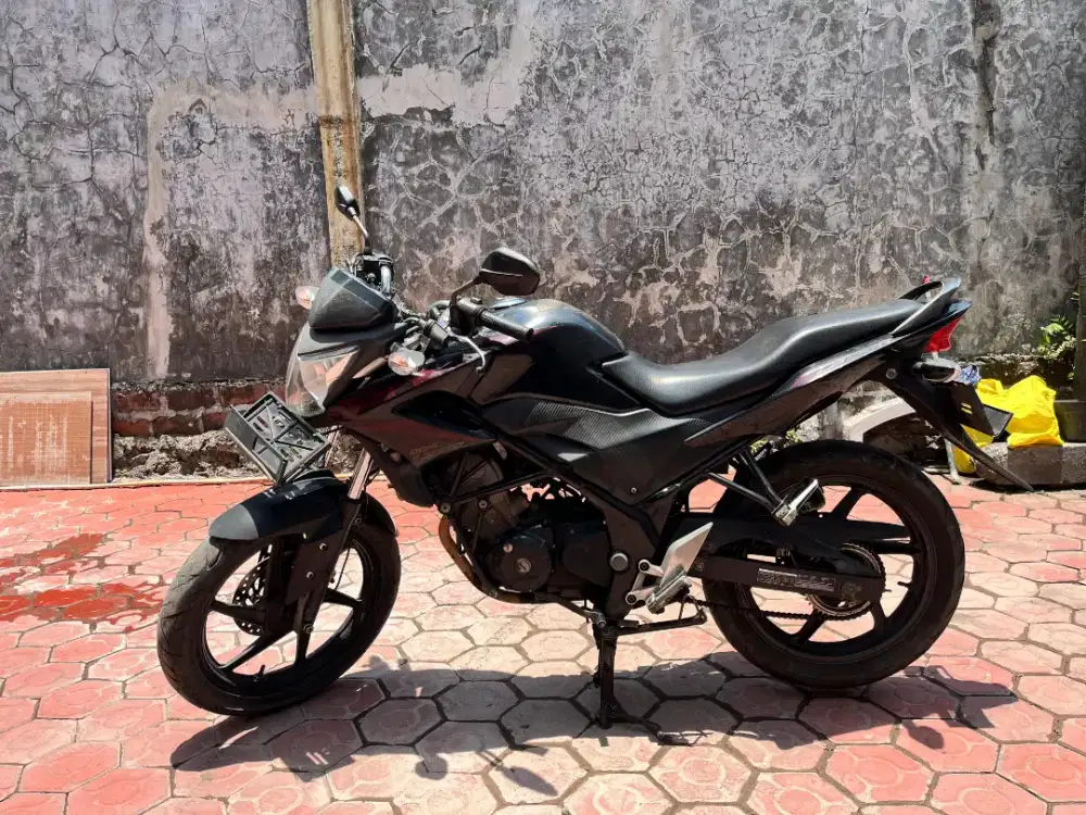 Dijual CB 150R tahun 2014