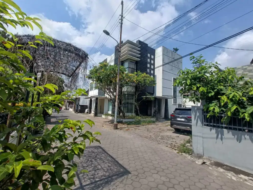 Lelang Tanah kosong plus Bangunan area kampung wisata Prawirotaman