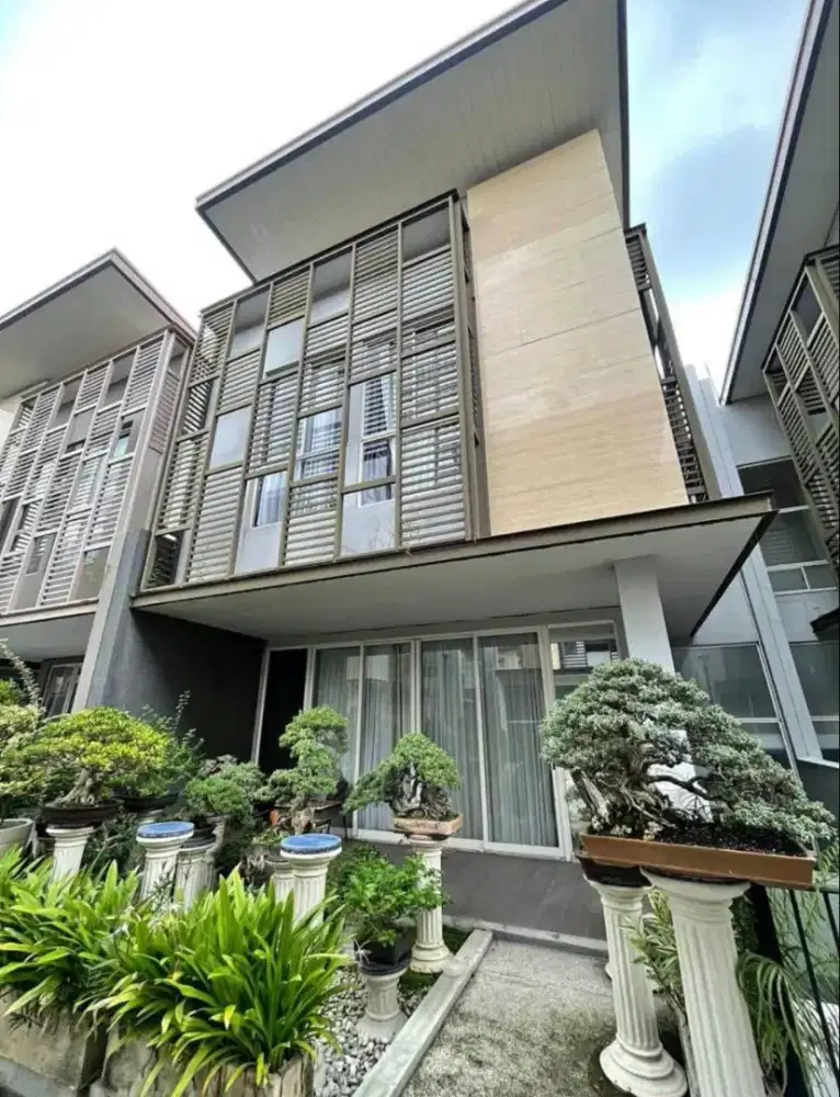 Rumah Cantik Wisata Bukit Mas Surabaya