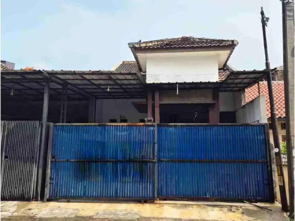 Rumah di Mainroad Taman Cibaduyut indah Bandung