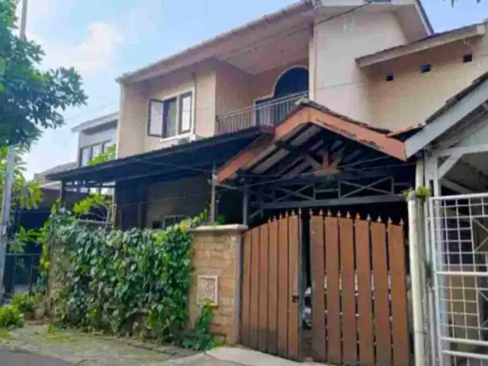 di jual rumah kencana loka lingkungan asri dan nyaman