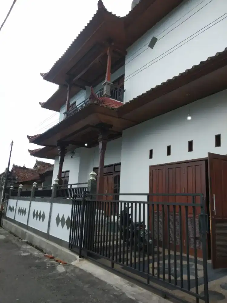 DI JUAL RUMAH CLASIC DI BPU PUDAK SARI PEMOGAN , VIEW KOTA & VIEW GWK
